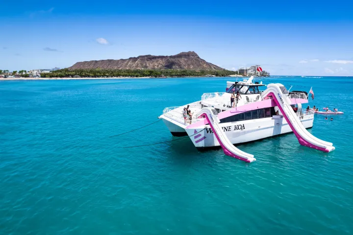 a small boat in a body of water